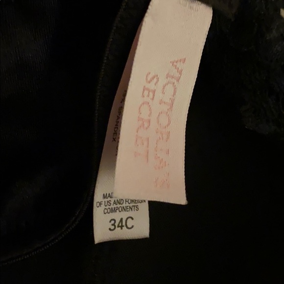 SOLD Victoria’s Secret Roses and Black lace Set - Picture 11 of 13